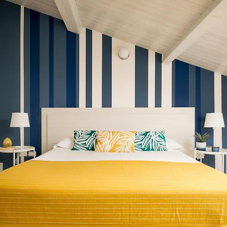 Civico 64 Bed & Breakfast In Mansarda Palmi Luaran gambar