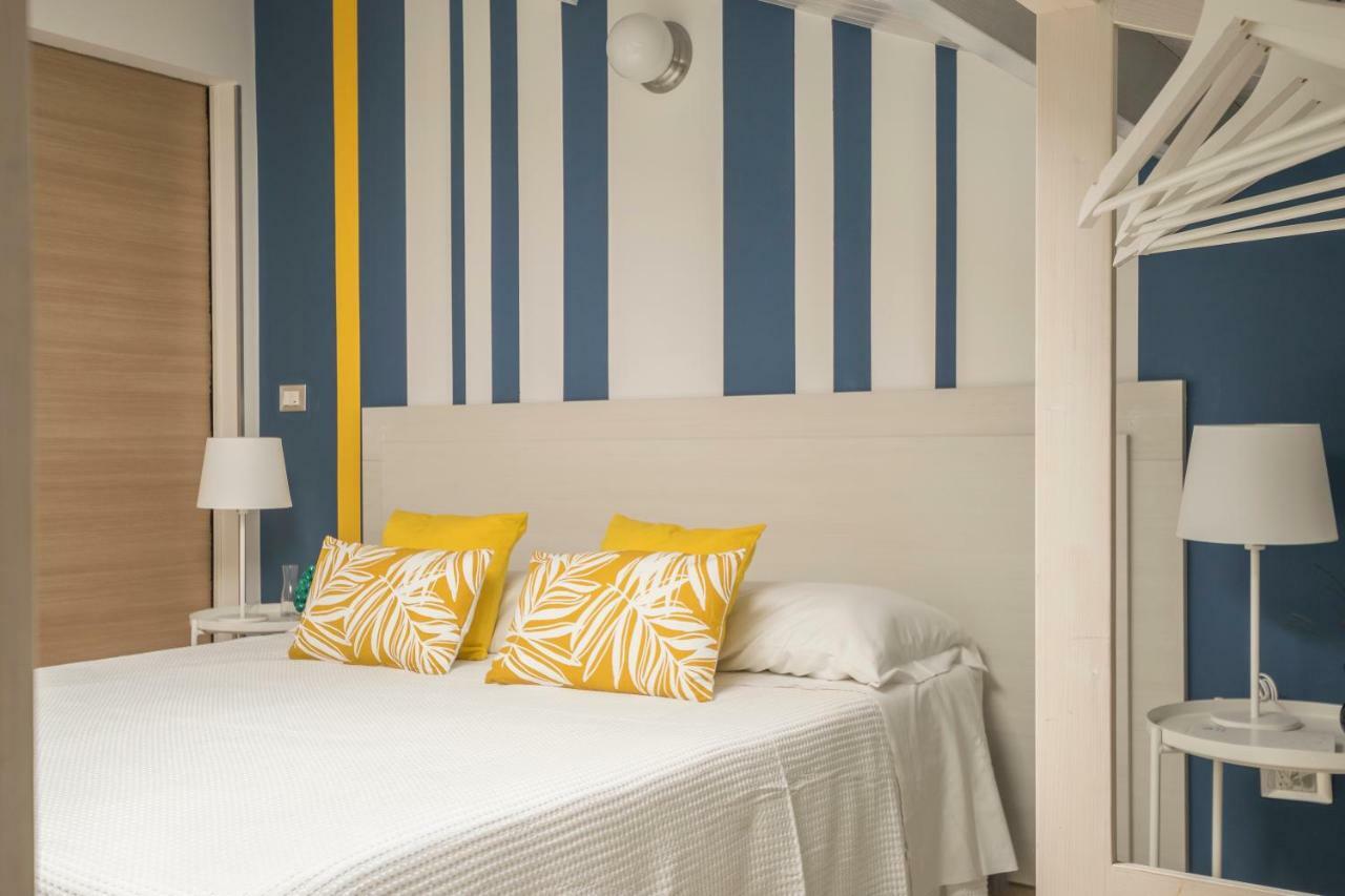 Civico 64 Bed & Breakfast In Mansarda Palmi Luaran gambar