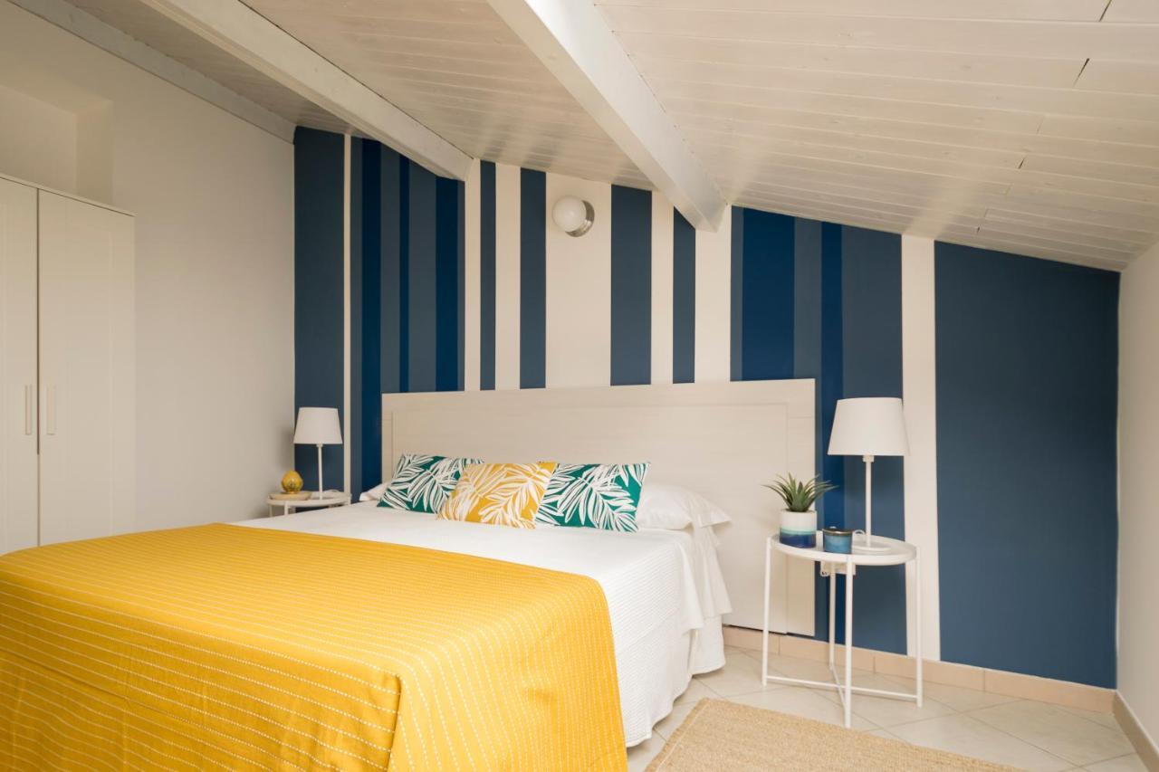 Civico 64 Bed & Breakfast In Mansarda Palmi Luaran gambar